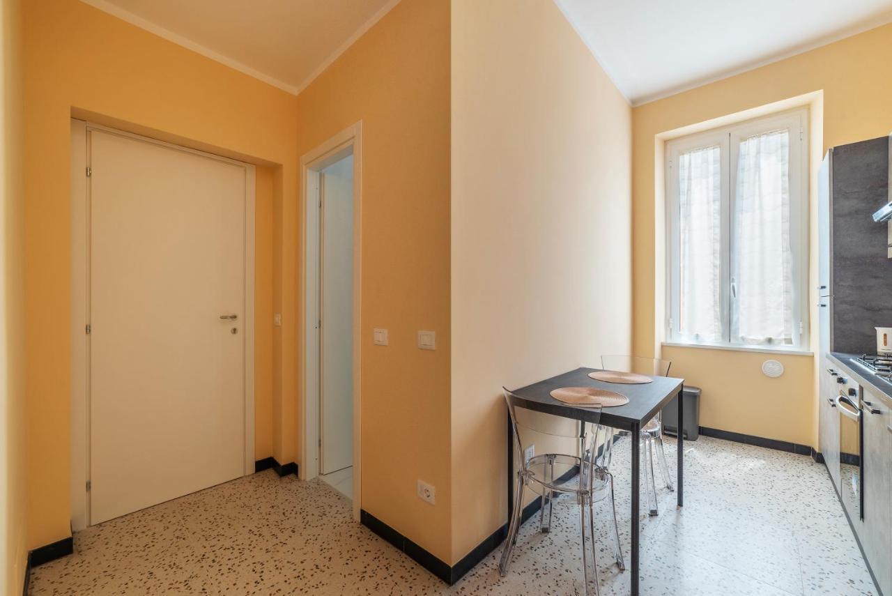 Functional Apartment - Piazza Re Di Roma المظهر الخارجي الصورة