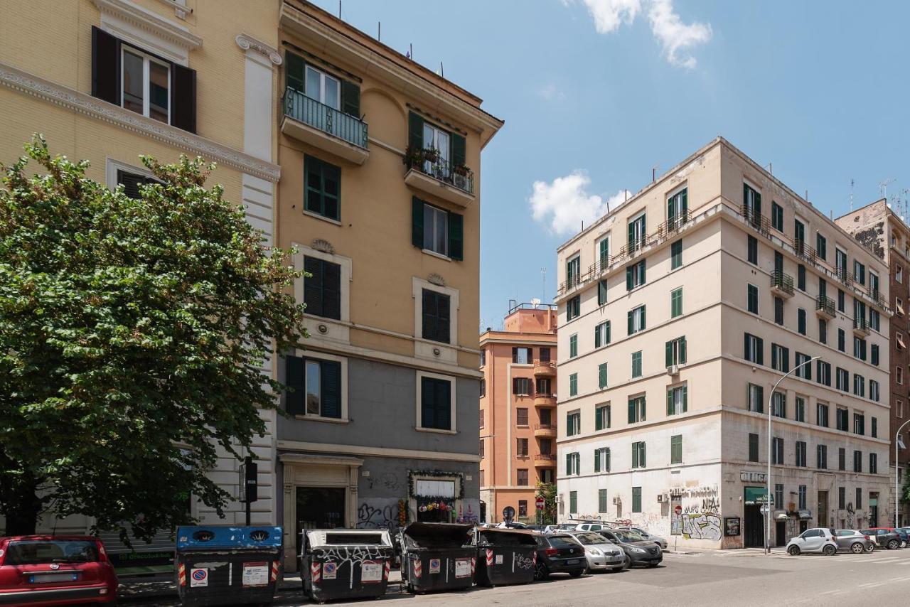 Functional Apartment - Piazza Re Di Roma المظهر الخارجي الصورة